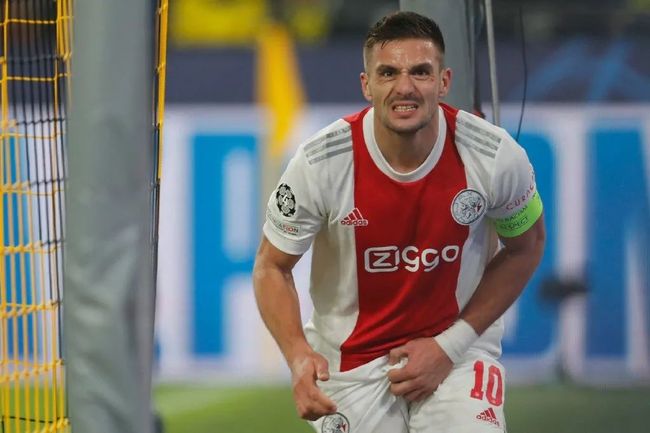 更是对战术 更是对战术